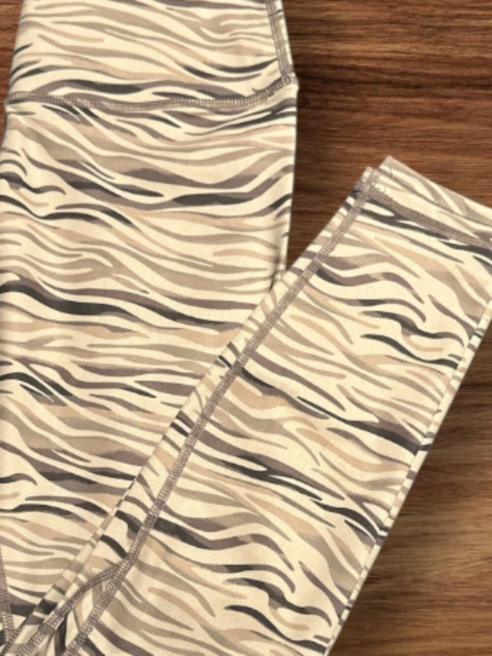 NWOT Sunzel Buttery Soft High-Waisted Leggings